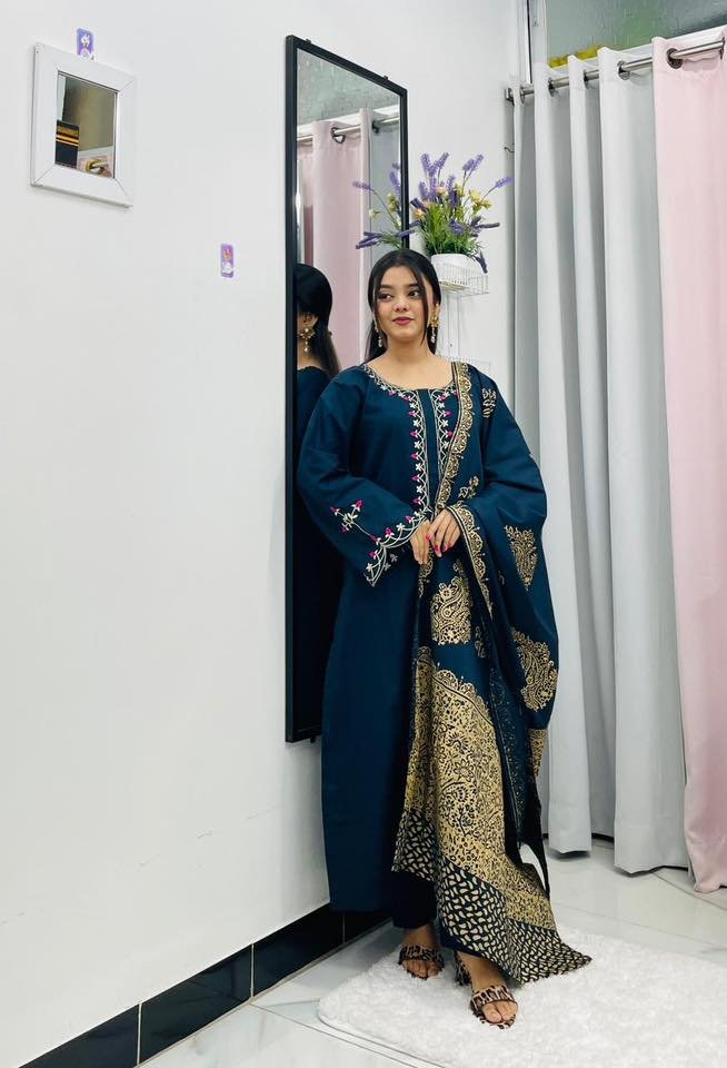 The Midnight Blue - Image 4