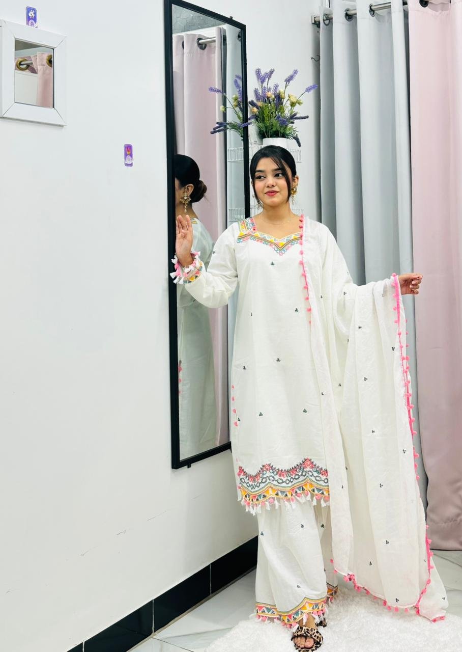 আরামদায়ক ১০০% ট্র্যানসেল ঘারারা ড্রেস - Image 3