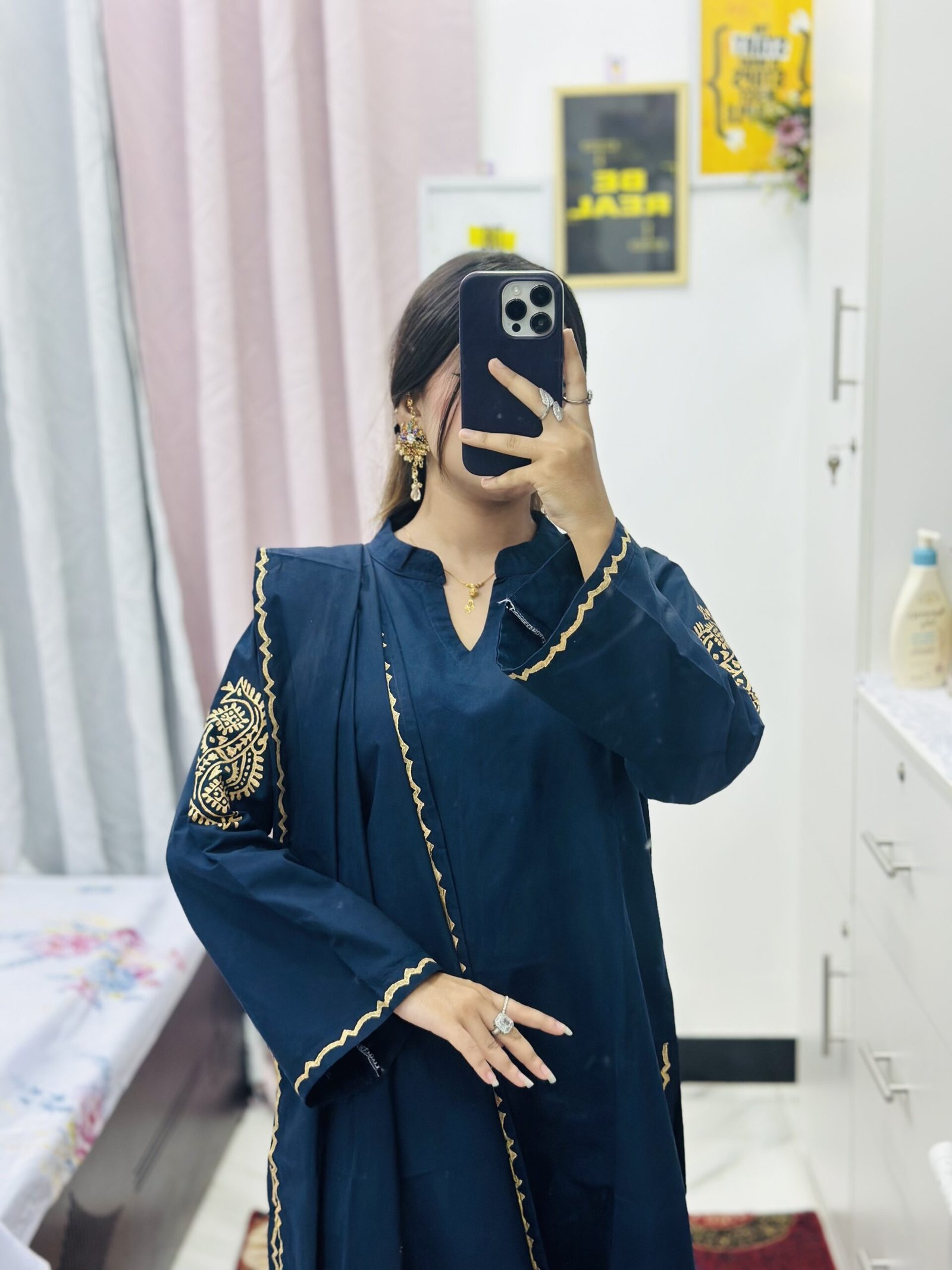 প্রিমিয়াম রেডিমেড ড্রেস ০২ - Image 4