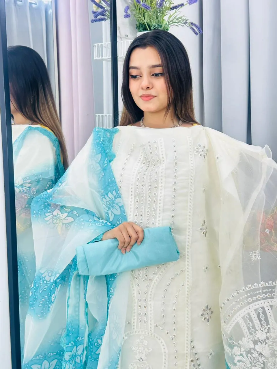 Summer Bloom Sky - Image 4