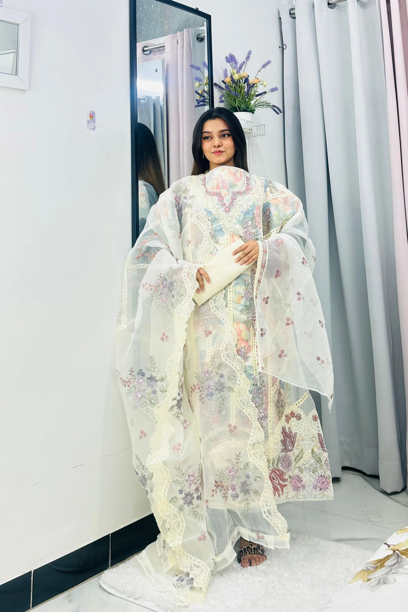 Pearl Bloom Cream - Image 2