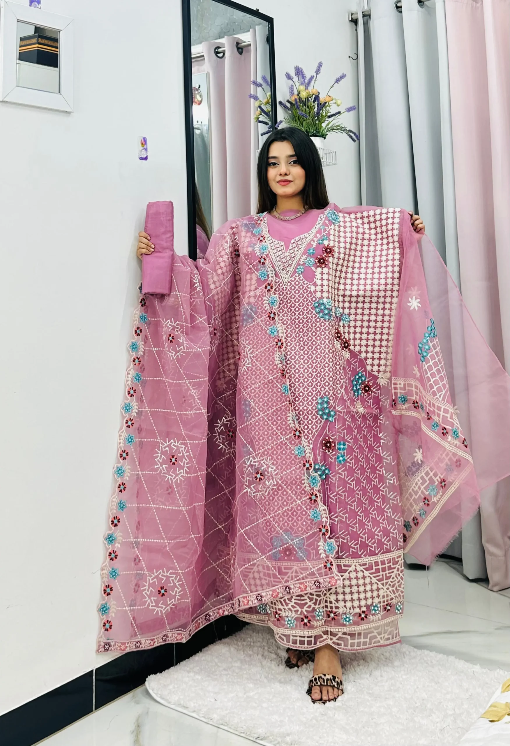 Pink Glaze - Image 2